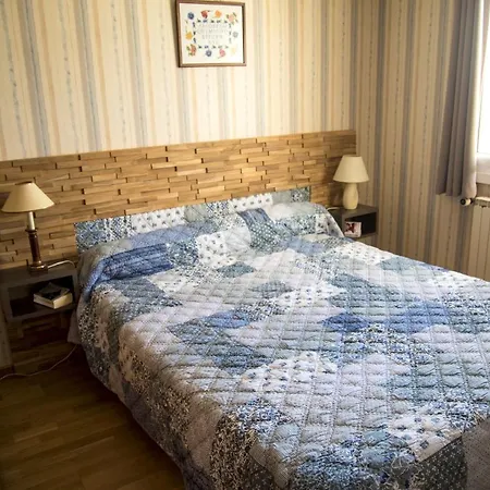 Chez Michelle Et Dany - D'hotes Proche D'annecy Bed & Breakfast *